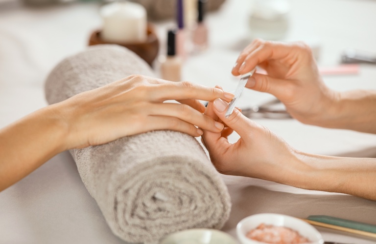 リラックスして過ごせるプライベートサロンを営業中 | 桜井市のネイルならnail&beauty Wins