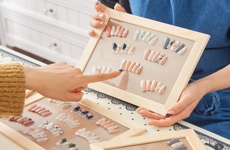 きれいめのワンカラーをご提案しております | 桜井市のネイルならnail&beauty Wins